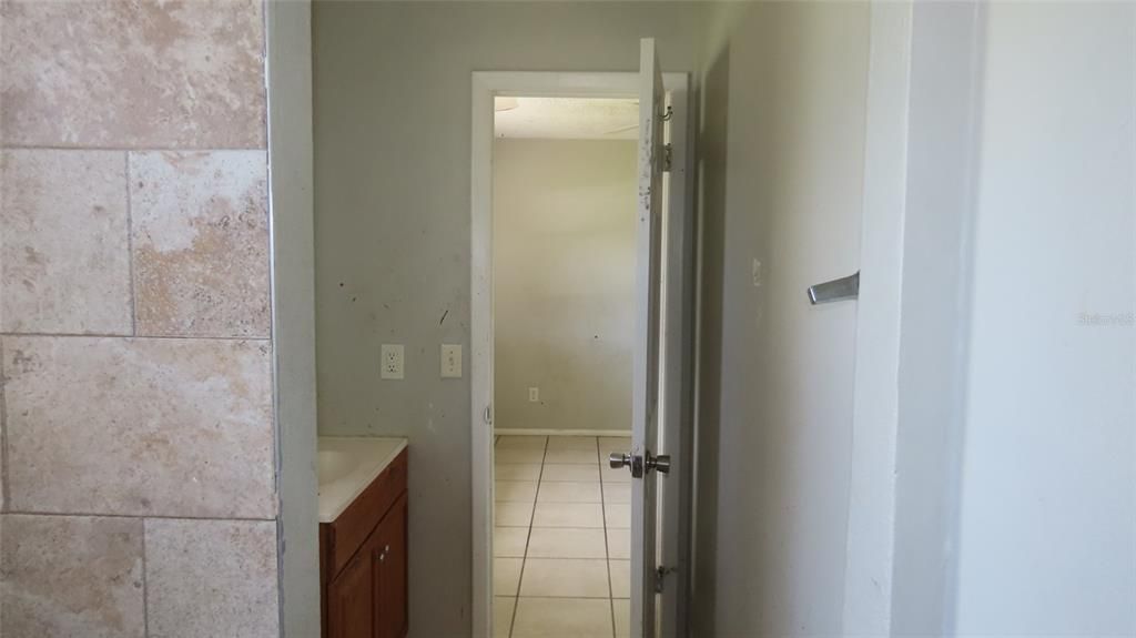 For Sale: $299,000 (4 beds, 2 baths, 1130 Square Feet)