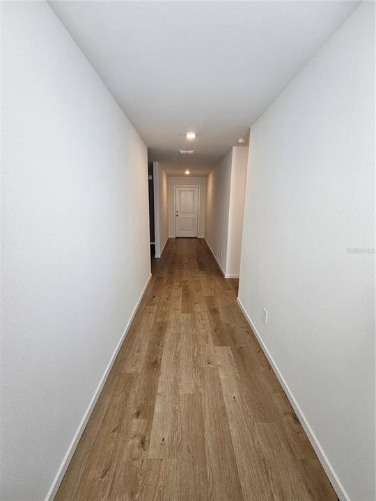 В аренду: $2,400 (4 спален, 2 ванн, 1810 Квадратных фут)