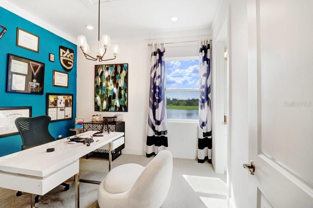 For Sale: $1,350,000 (5 beds, 4 baths, 3334 Square Feet)