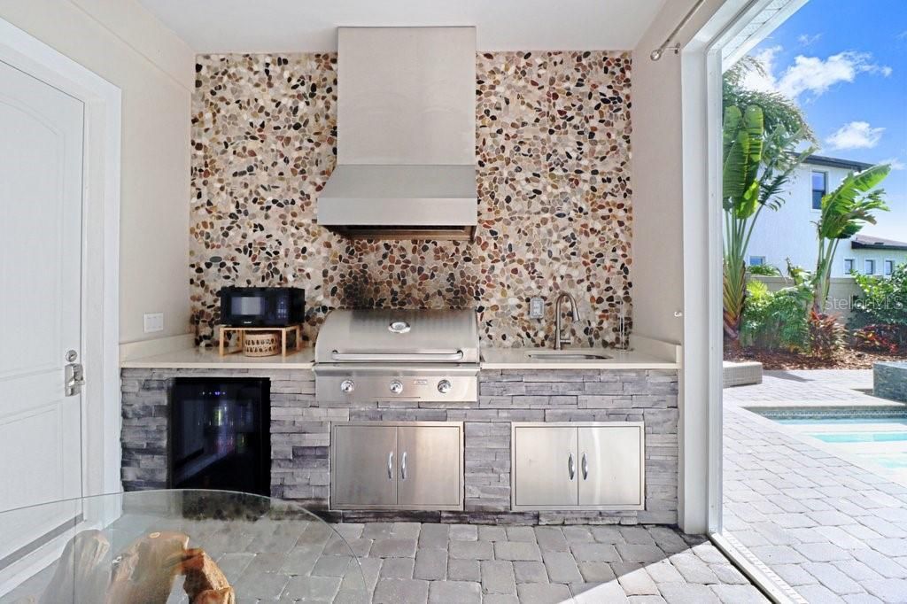 For Sale: $1,350,000 (5 beds, 4 baths, 3334 Square Feet)