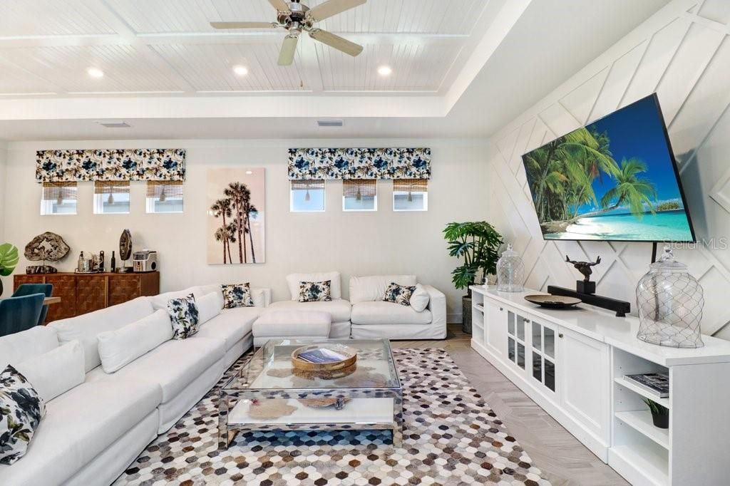 For Sale: $1,350,000 (5 beds, 4 baths, 3334 Square Feet)