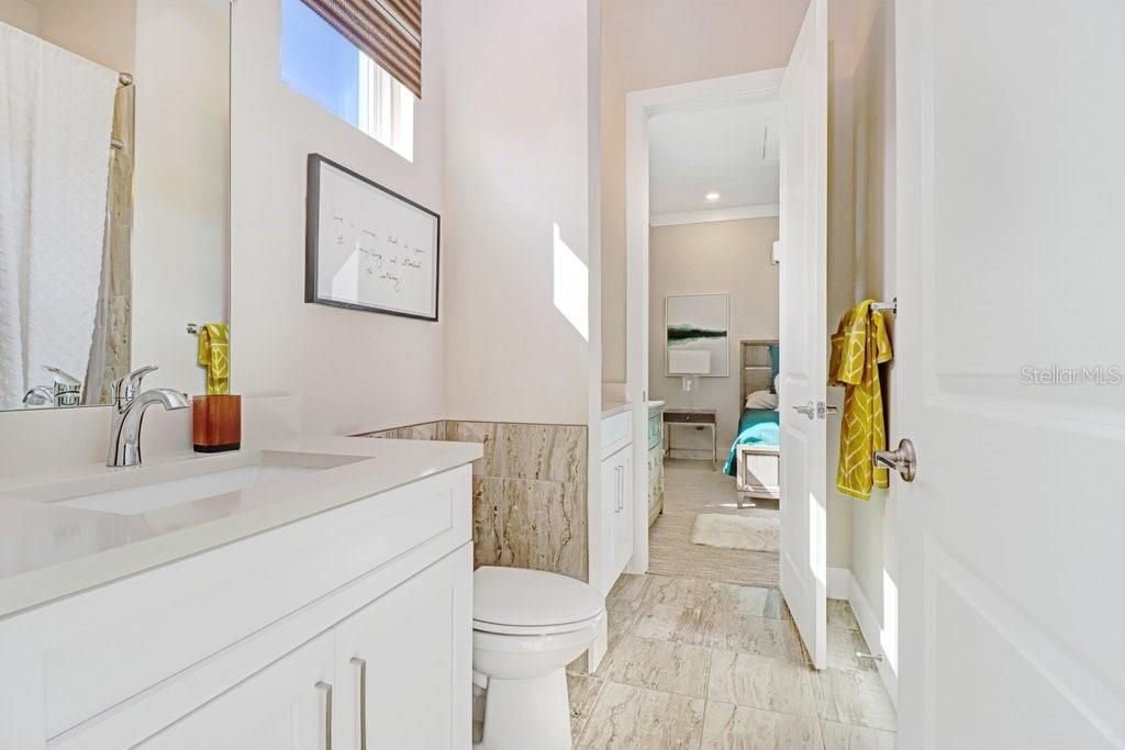 For Sale: $1,350,000 (5 beds, 4 baths, 3334 Square Feet)