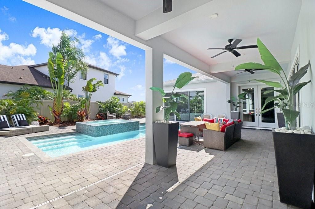 For Sale: $1,350,000 (5 beds, 4 baths, 3334 Square Feet)