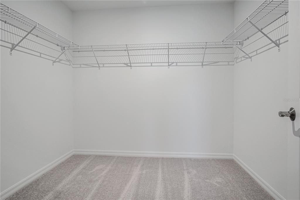 В аренду: $2,295 (4 спален, 2 ванн, 2160 Квадратных фут)