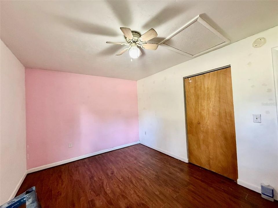 В аренду: $1,575 (3 спален, 1 ванн, 1098 Квадратных фут)