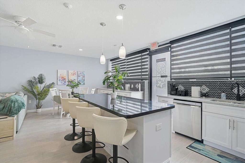 For Sale: $3,985,000 (0 beds, 0 baths, 10273 Square Feet)