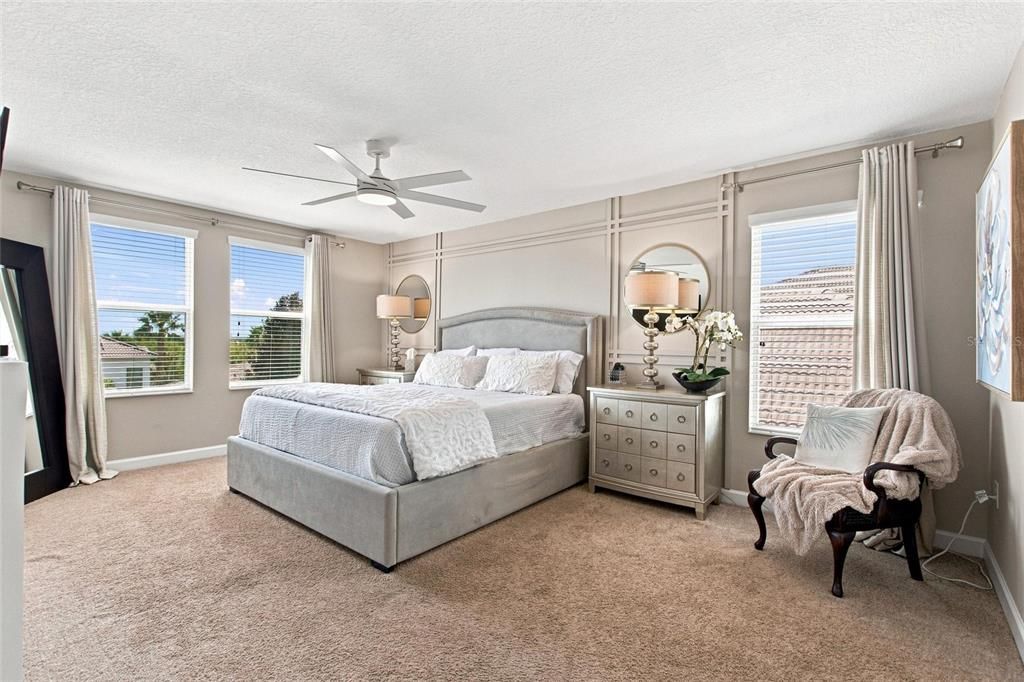 For Sale: $439,000 (4 beds, 2 baths, 2498 Square Feet)