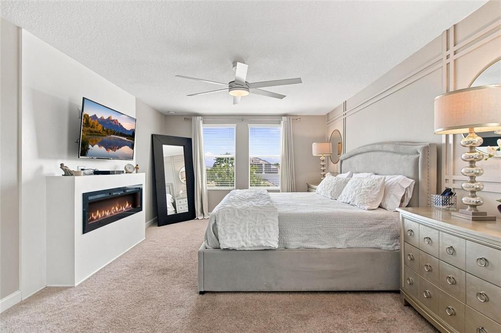 For Sale: $439,000 (4 beds, 2 baths, 2498 Square Feet)