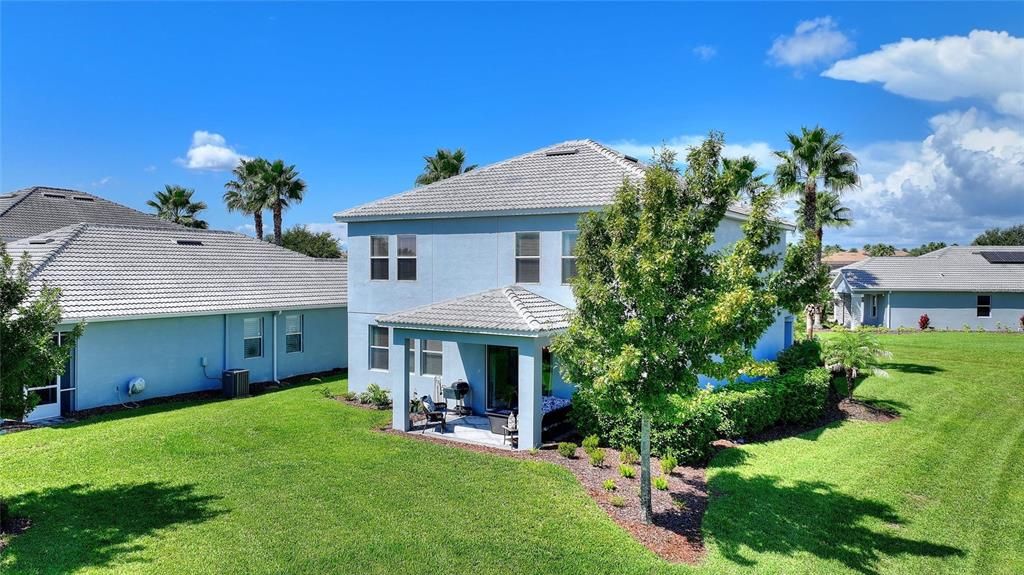 For Sale: $439,000 (4 beds, 2 baths, 2498 Square Feet)