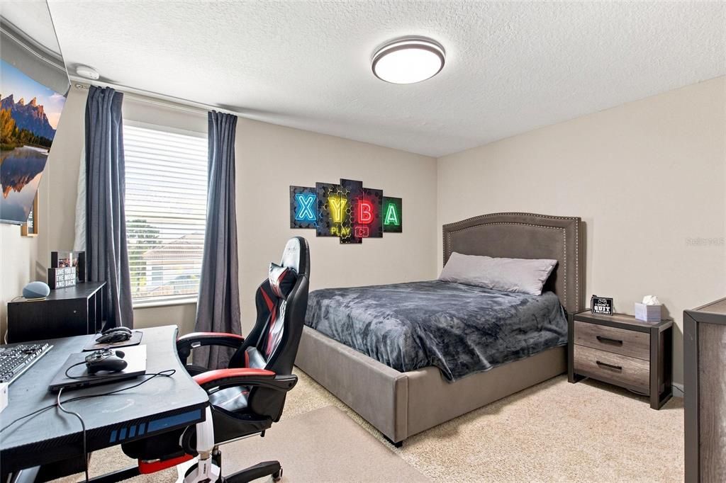 For Sale: $439,000 (4 beds, 2 baths, 2498 Square Feet)