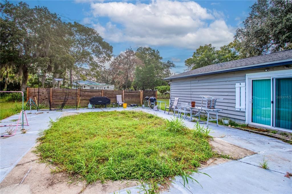 For Sale: $335,000 (2 beds, 2 baths, 1344 Square Feet)