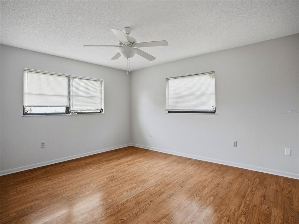 En Venta: $245,000 (2 camas, 2 baños, 1486 Pies cuadrados)