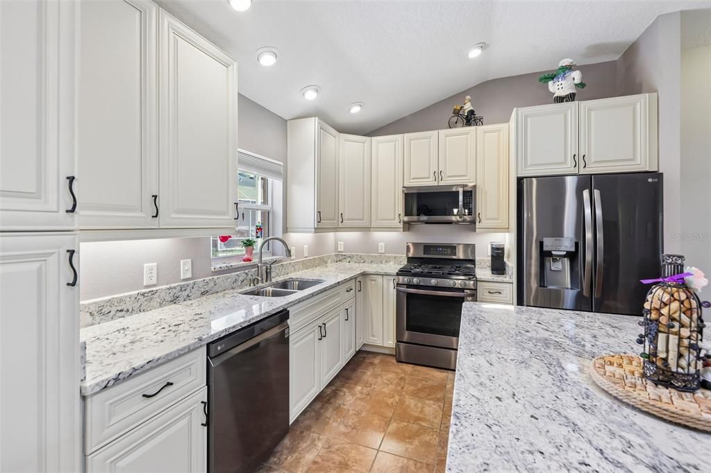 En Venta: $359,900 (3 camas, 2 baños, 1500 Pies cuadrados)