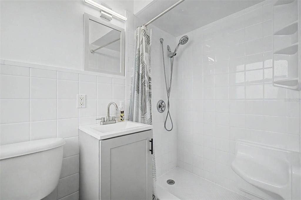 В аренду: $4,700 (3 спален, 2 ванн, 1561 Квадратных фут)