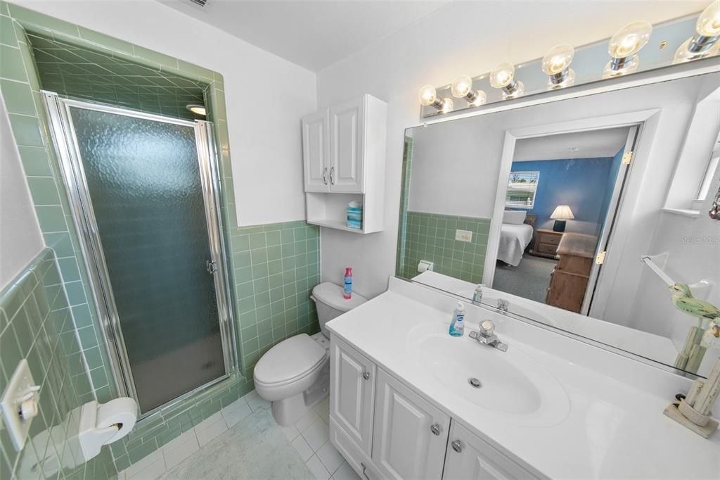 For Sale: $799,000 (3 beds, 2 baths, 2406 Square Feet)