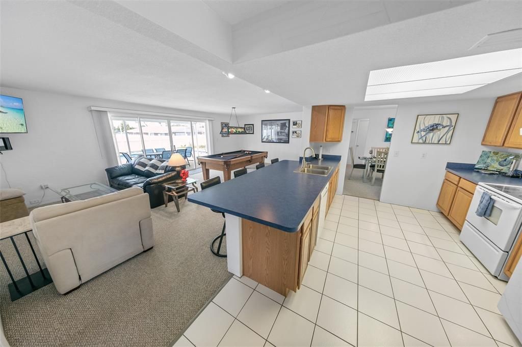 For Sale: $799,000 (3 beds, 2 baths, 2406 Square Feet)