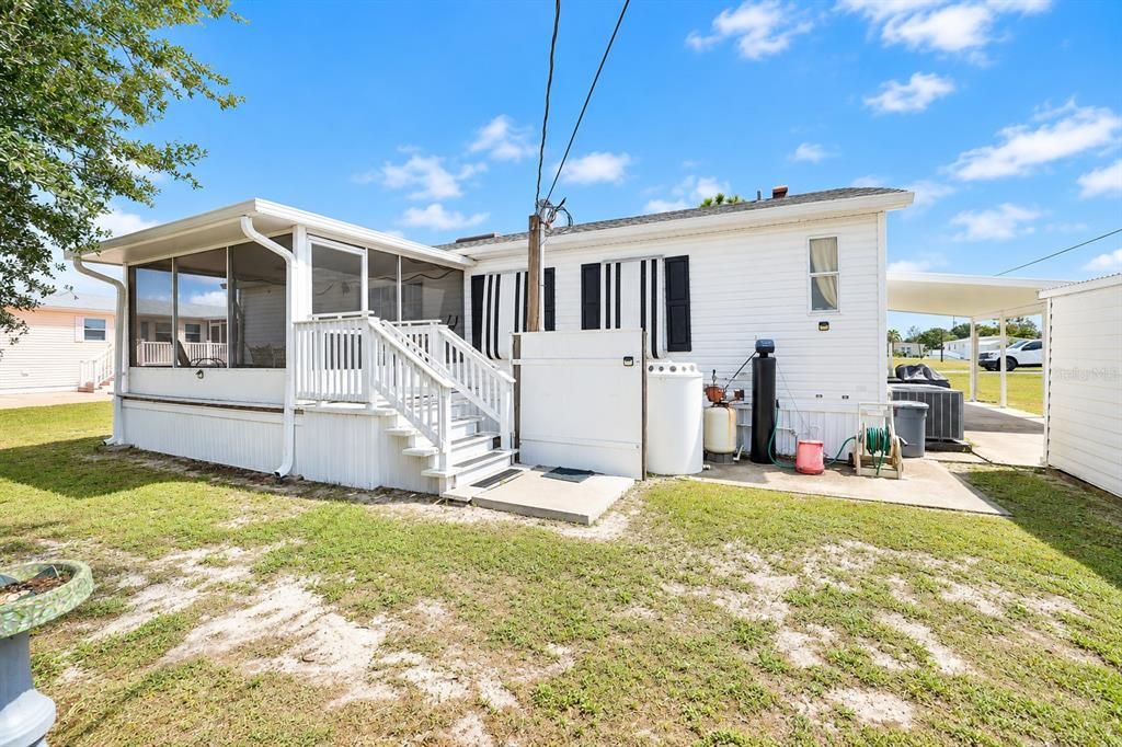 For Sale: $134,500 (2 beds, 2 baths, 1142 Square Feet)