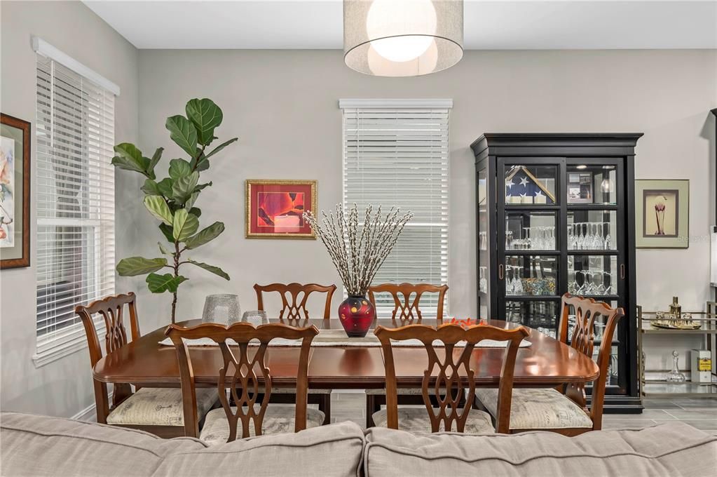 En Venta: $375,000 (2 camas, 2 baños, 1671 Pies cuadrados)