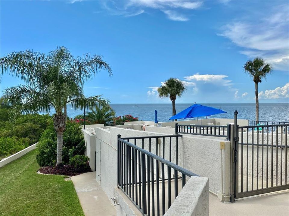 For Rent: $3,500 (2 beds, 2 baths, 1236 Square Feet)