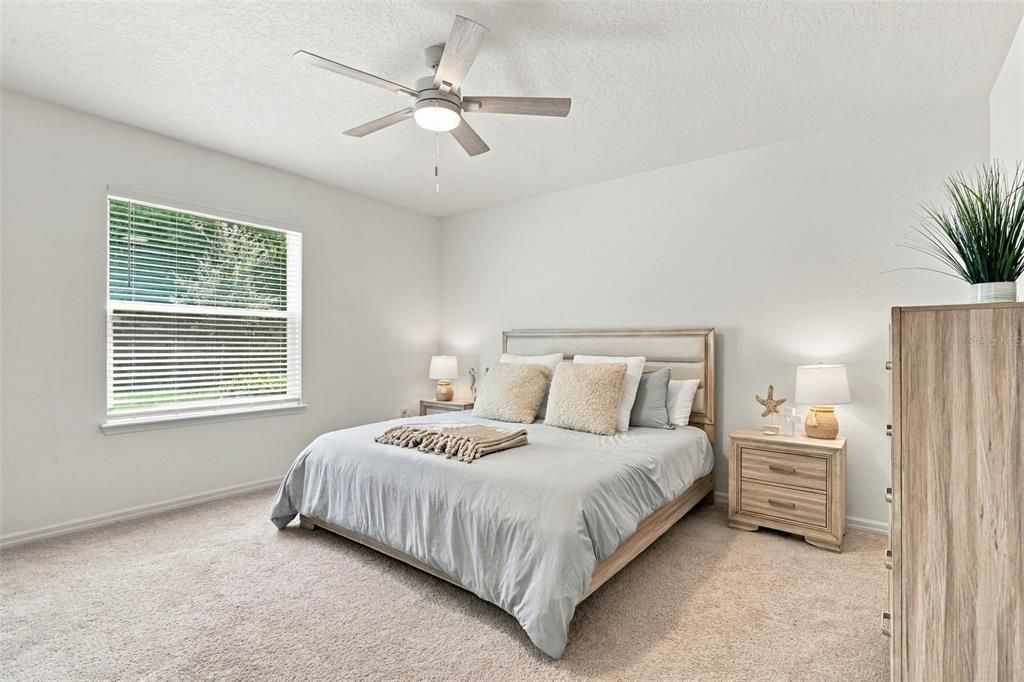 For Sale: $395,000 (4 beds, 2 baths, 1710 Square Feet)