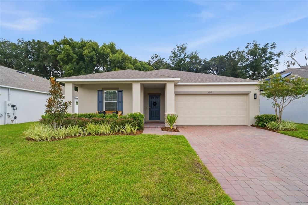 For Sale: $395,000 (4 beds, 2 baths, 1710 Square Feet)