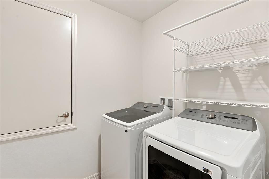 For Sale: $395,000 (4 beds, 2 baths, 1710 Square Feet)