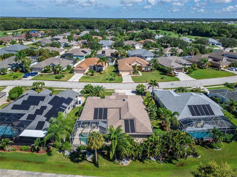 For Sale: $585,000 (4 beds, 3 baths, 2561 Square Feet)
