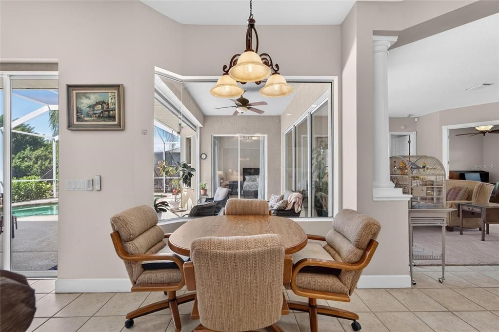 For Sale: $585,000 (4 beds, 3 baths, 2561 Square Feet)