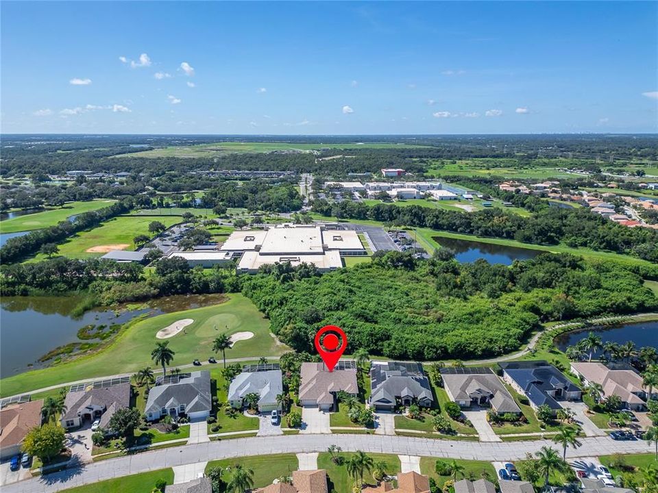 For Sale: $585,000 (4 beds, 3 baths, 2561 Square Feet)