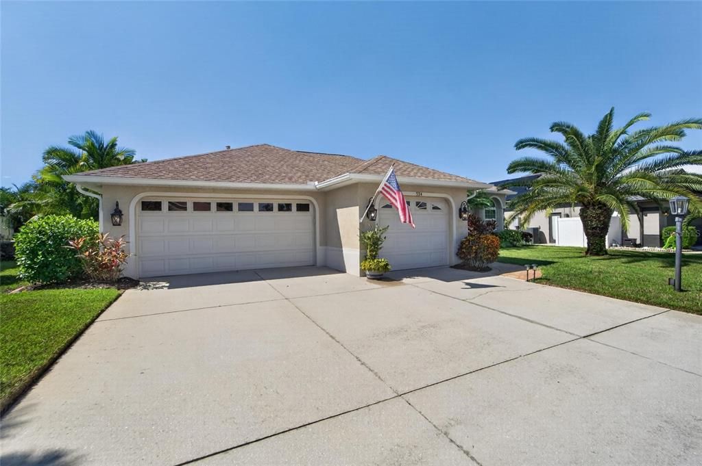 For Sale: $585,000 (4 beds, 3 baths, 2561 Square Feet)