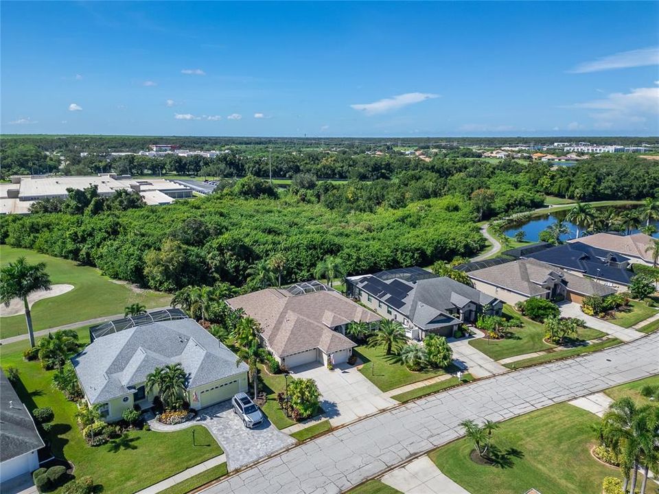 For Sale: $585,000 (4 beds, 3 baths, 2561 Square Feet)