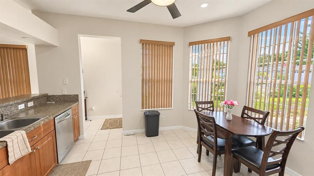 For Sale: $299,900 (3 beds, 2 baths, 1469 Square Feet)