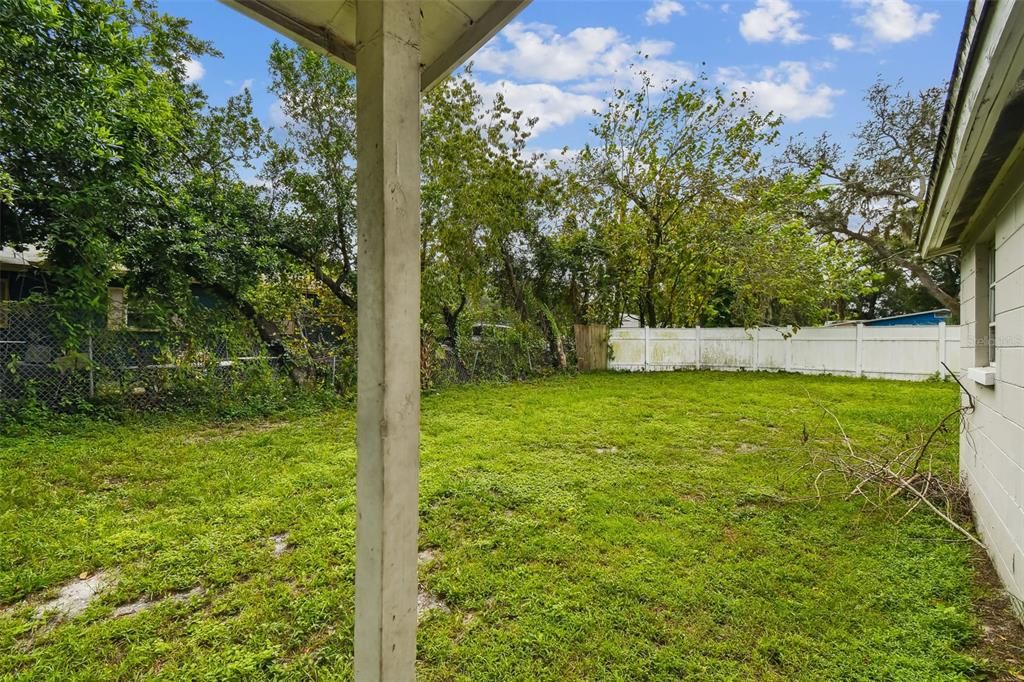 En Venta: $289,000 (4 camas, 2 baños, 1134 Pies cuadrados)