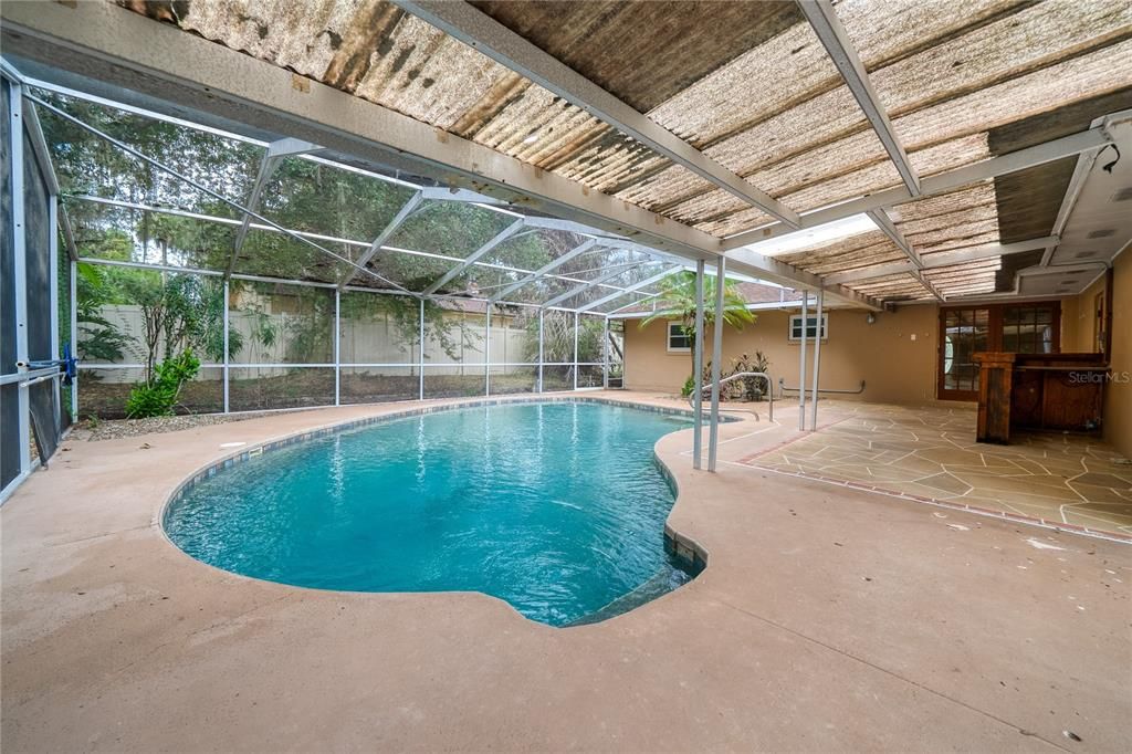 For Sale: $475,000 (3 beds, 2 baths, 1725 Square Feet)
