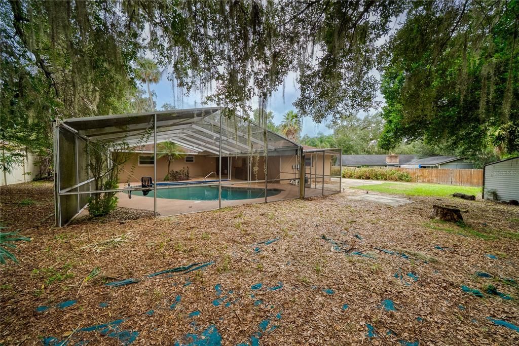 For Sale: $475,000 (3 beds, 2 baths, 1725 Square Feet)