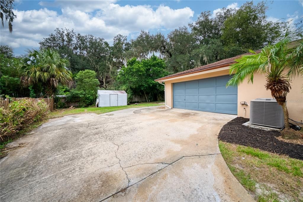 For Sale: $475,000 (3 beds, 2 baths, 1725 Square Feet)