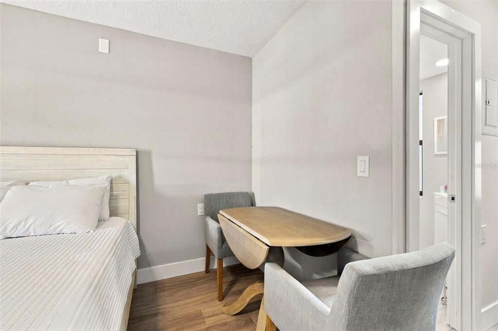 For Sale: $240,000 (0 beds, 1 baths, 240 Square Feet)
