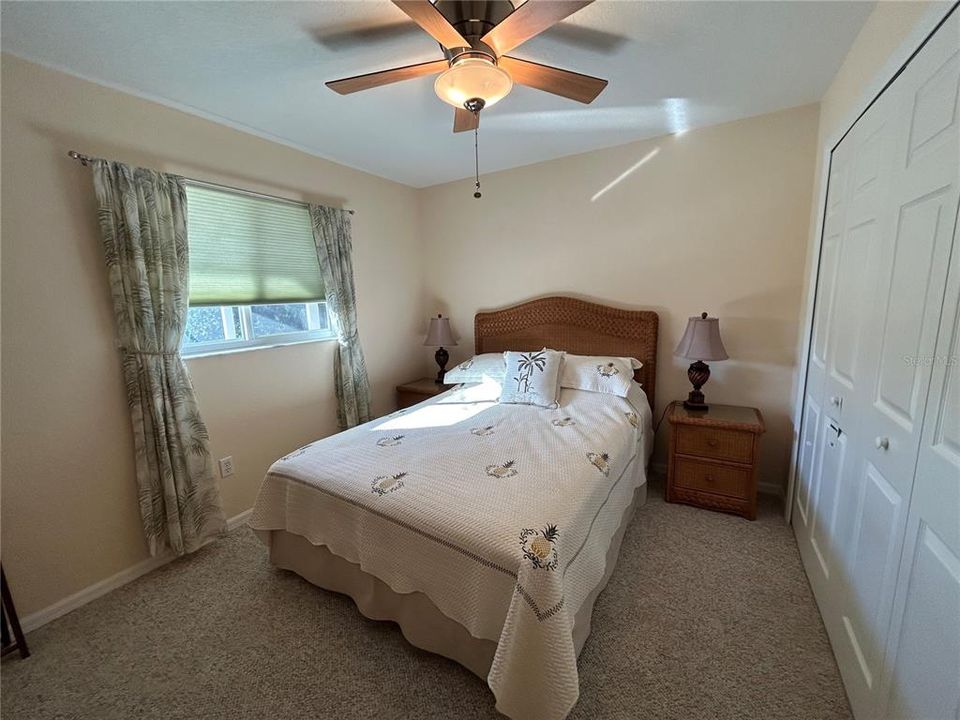 Active With Contract: $419,500 (3 beds, 2 baths, 1779 Square Feet)