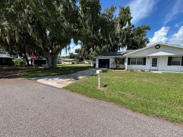 En Venta: $284,000 (3 camas, 2 baños, 1353 Pies cuadrados)