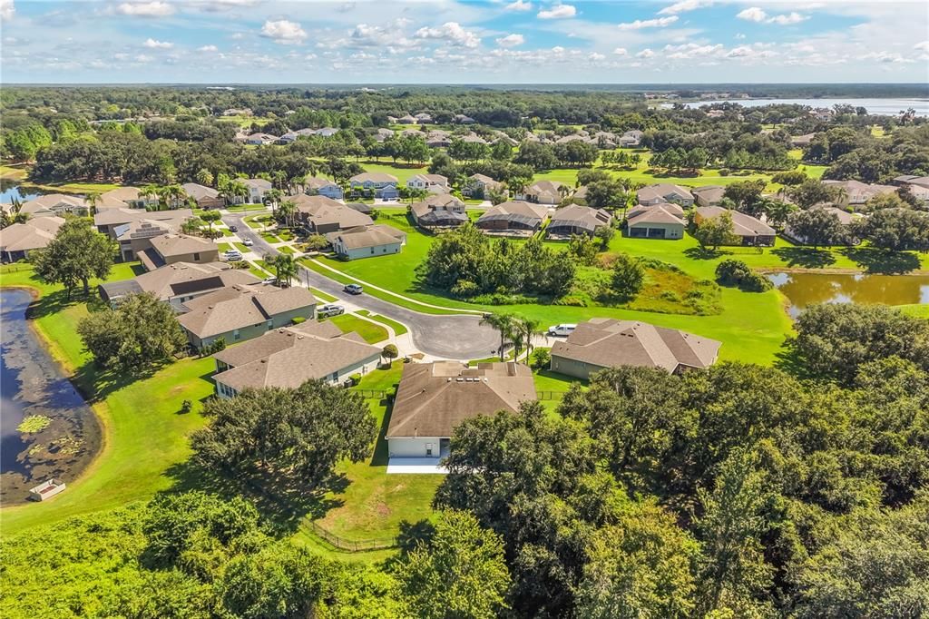 For Sale: $750,000 (4 beds, 3 baths, 2989 Square Feet)