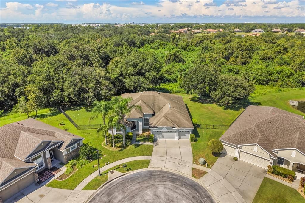 For Sale: $750,000 (4 beds, 3 baths, 2989 Square Feet)