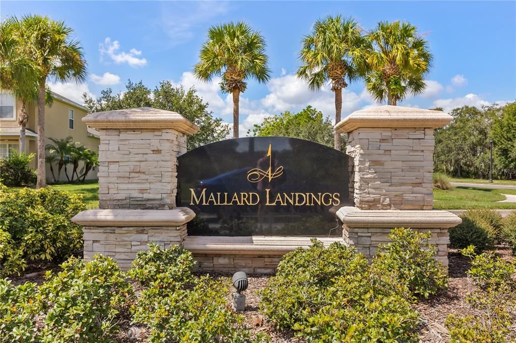 For Sale: $750,000 (4 beds, 3 baths, 2989 Square Feet)
