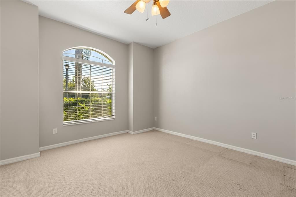 For Sale: $750,000 (4 beds, 3 baths, 2989 Square Feet)