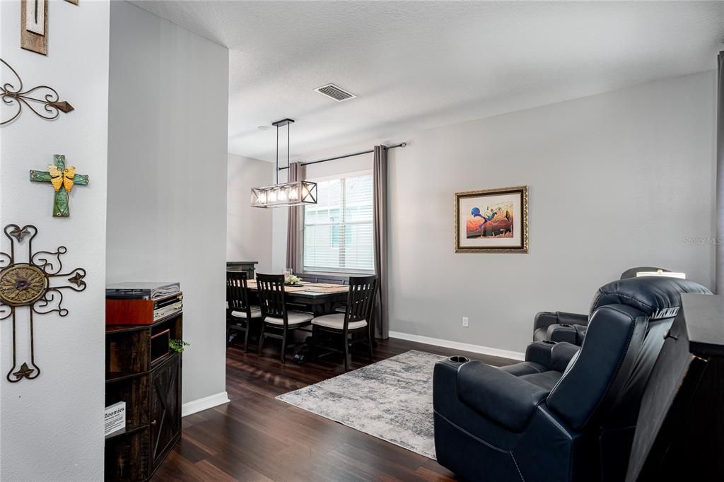 For Sale: $419,000 (4 beds, 2 baths, 1920 Square Feet)