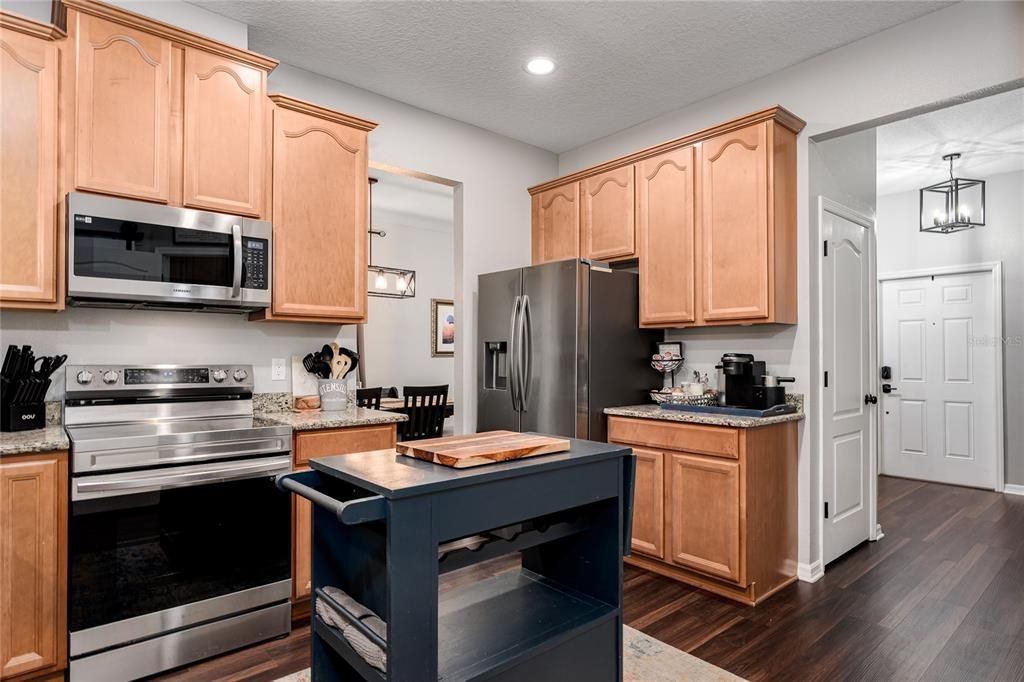 For Sale: $419,000 (4 beds, 2 baths, 1920 Square Feet)