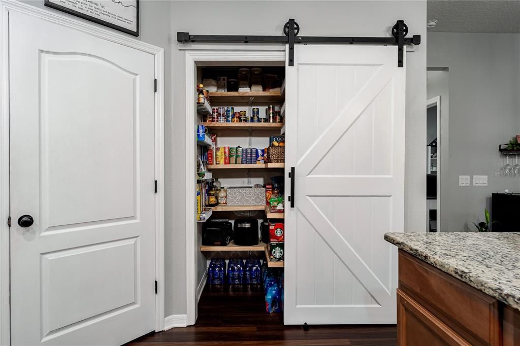 For Sale: $419,000 (4 beds, 2 baths, 1920 Square Feet)