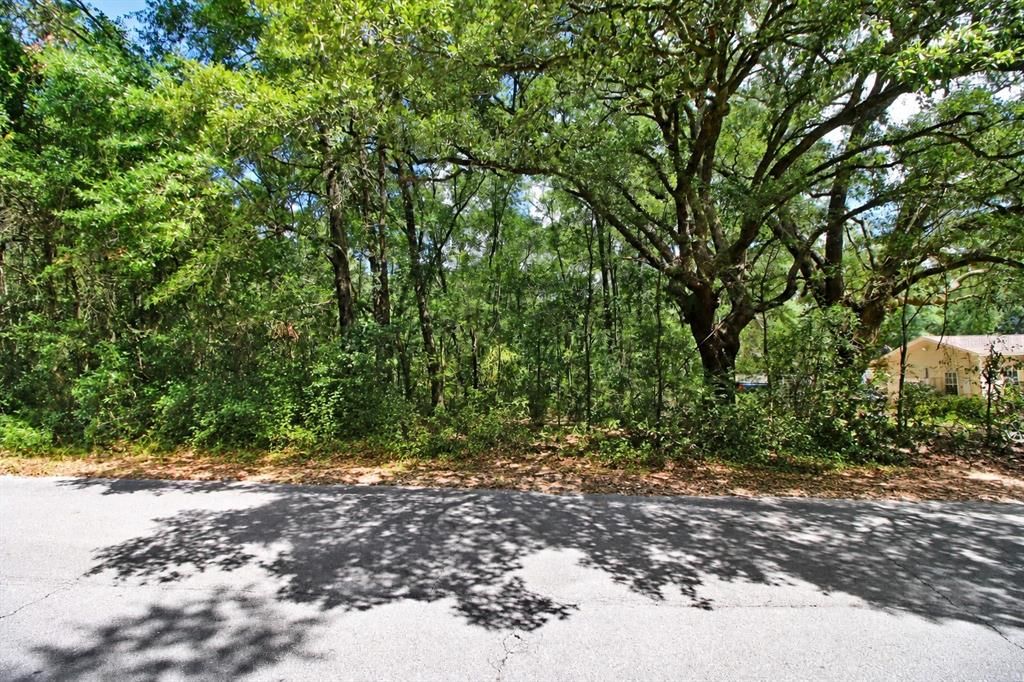En Venta: $27,500 (0.23 acres)
