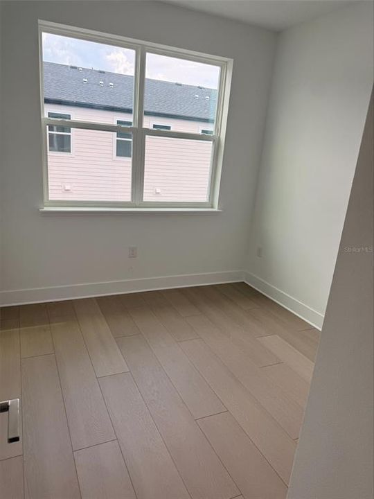 For Sale: $540,000 (4 beds, 3 baths, 1867 Square Feet)