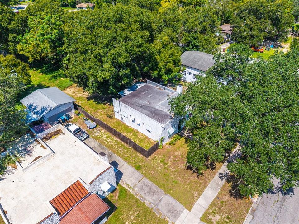 For Sale: $225,000 (2 beds, 1 baths, 1064 Square Feet)