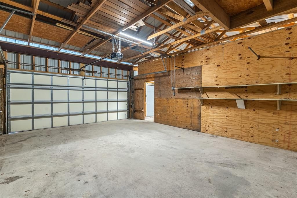 For Sale: $225,000 (2 beds, 1 baths, 1064 Square Feet)